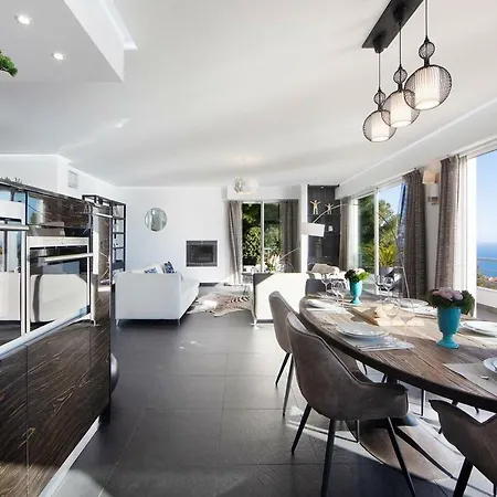 Bosphore, Infinite, Crystal Sea View, 4 Bed